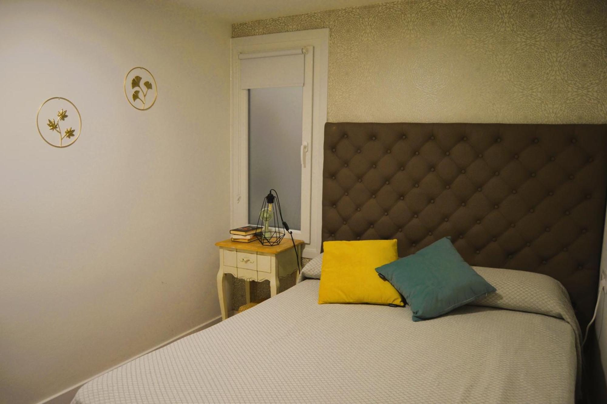 El Pisito Apartment Понтеведра Екстериор снимка